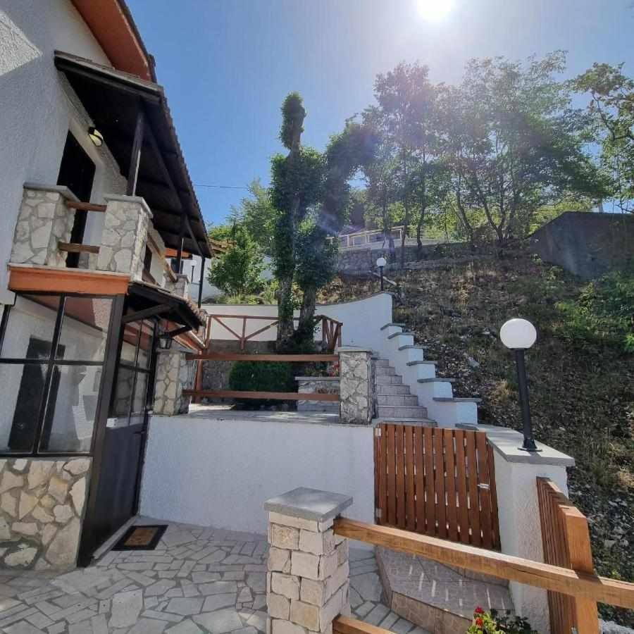 Casa Vacanza Le Viste Serrone Exteriér fotografie