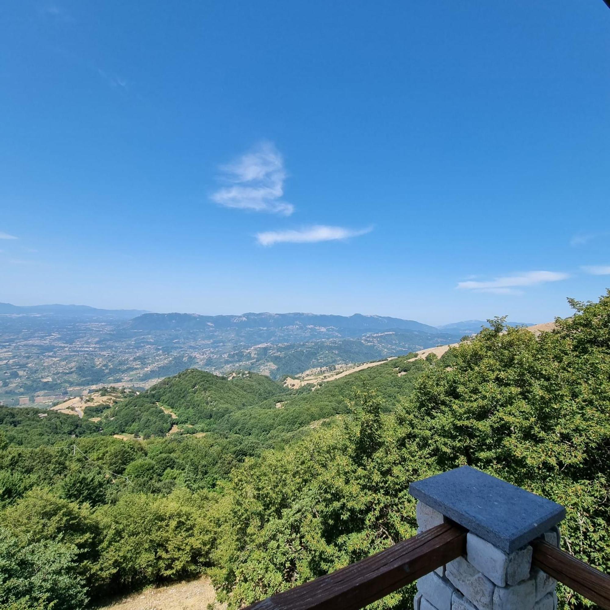 Casa Vacanza Le Viste Serrone Exteriér fotografie